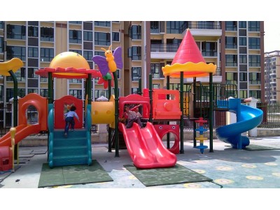 baby outdoor playground